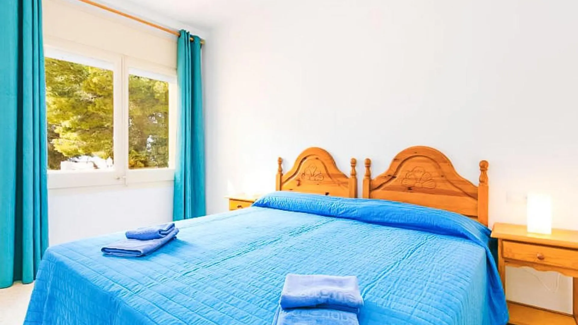 Global Velazquez - By Global Rental Holidays 8650 Roses 0*,