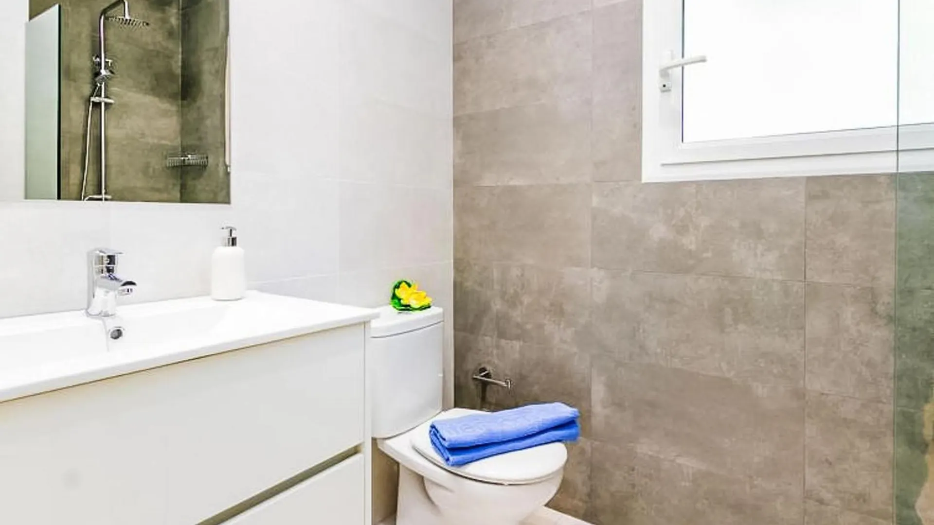 Holiday home Global Velazquez - By Global Rental Holidays 8650 Roses
